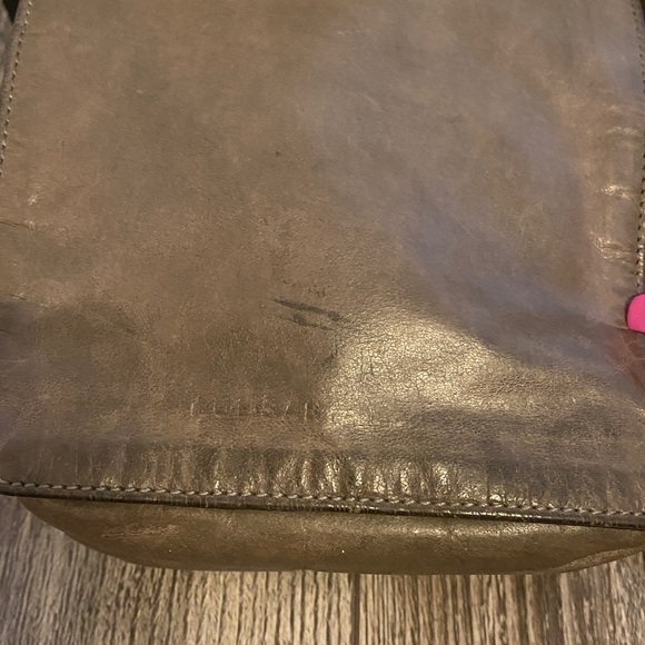 Roots Canada saddle & Rudsak Flap crossbody bags lot Unisex - Picture 11 of 17